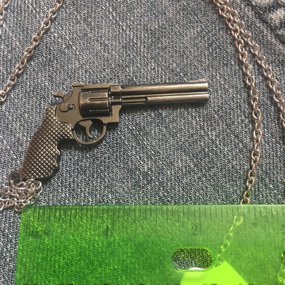 (A2) Pistol Necklace - Picture 4 of 5